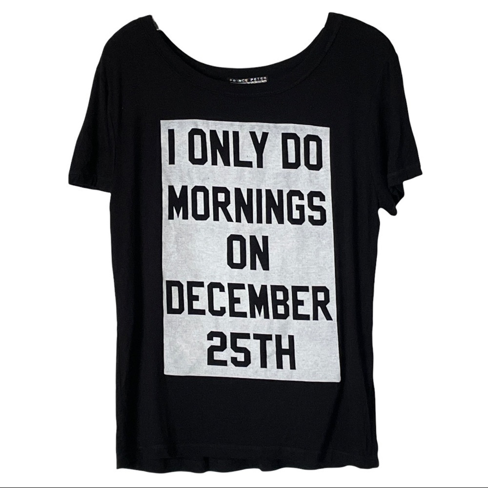 Prince Peter Collection Christmas Morning Bloomingdales Graphic Tee Nwt Sz M — image 2 of 8